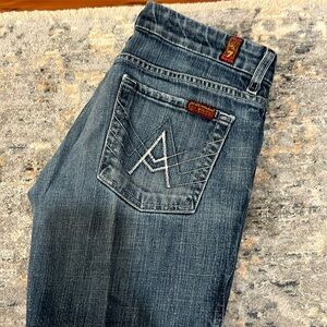 Gently worn! 7 for all Mankind boot cut size 28 waist and 28inch inseam